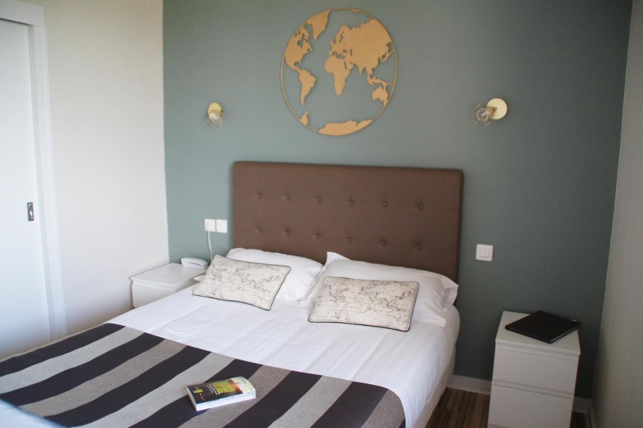 Logis Hotel De La Bruyere プゾージュ エクステリア 写真
