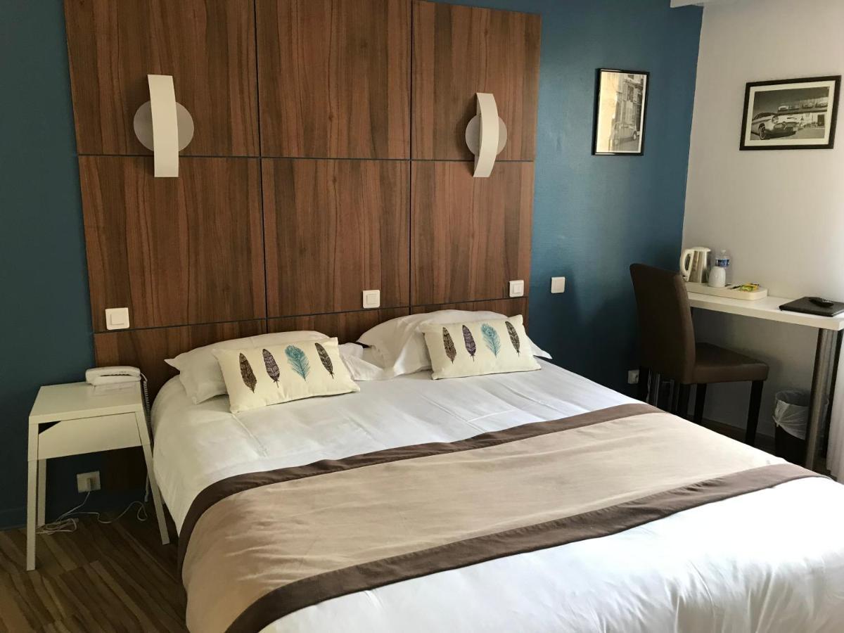 Logis Hotel De La Bruyere プゾージュ エクステリア 写真