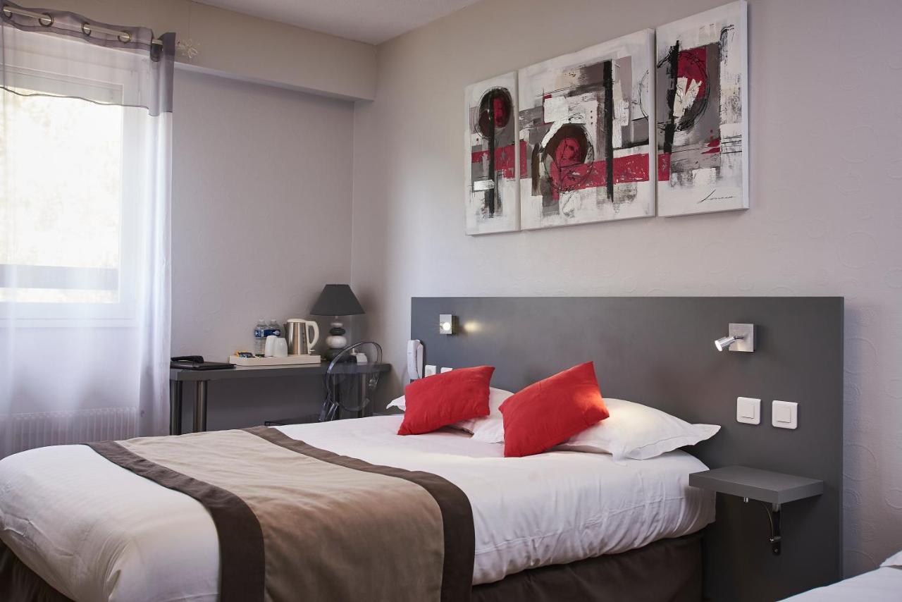 Logis Hotel De La Bruyere プゾージュ エクステリア 写真